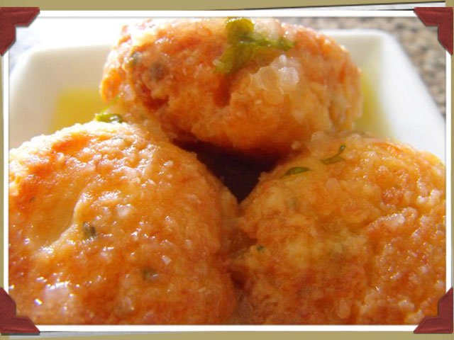 Albóndigas de pescado y gambas a la importancia