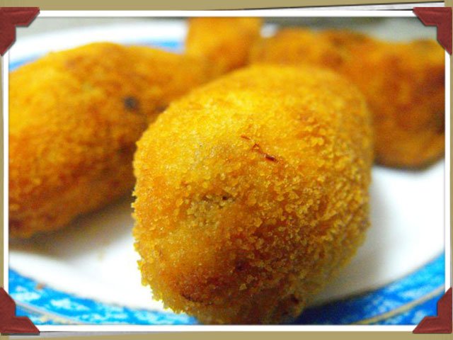 Croquetas de cordero asado