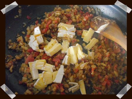 Echamos el queso y el vino