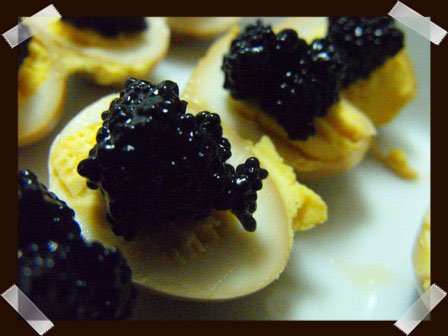 Huevos de codorniz con soja