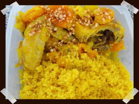 Tajín de pollo con orejones y piña