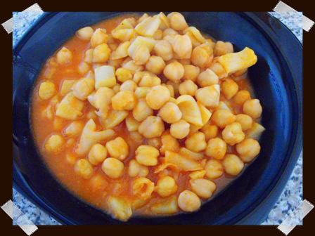 Sepia en salsa con garbanzos